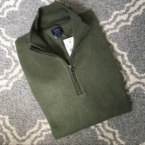 NWT Herringbone Quarter zip